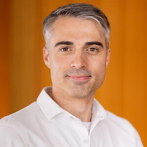 Dr. Landon Edgar