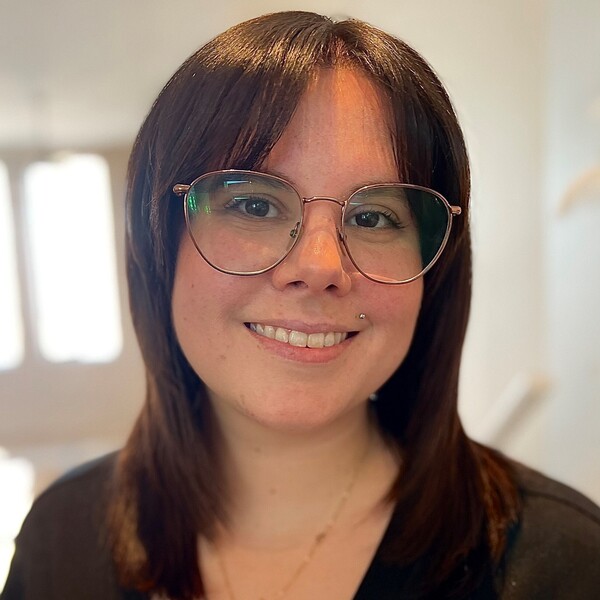 Headshot of Dr. Elyse Caron-Beaudoin
